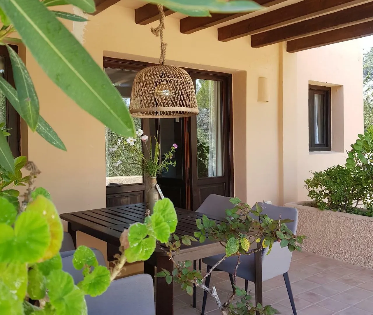Hostal Casa Naya Rural Sant Llorenç de Balàfia España