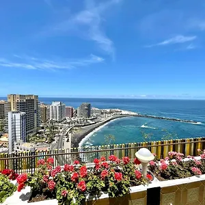 https://studio-with-direct-view-of-the-atlantic-heated-pool-250.tenerifehoteles.net
